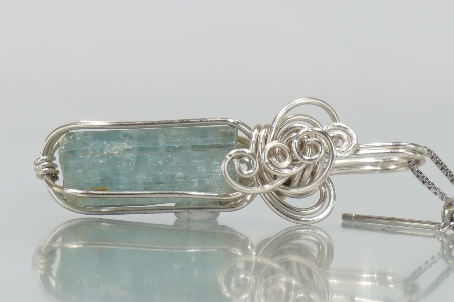 ural-aquamarine-wire02