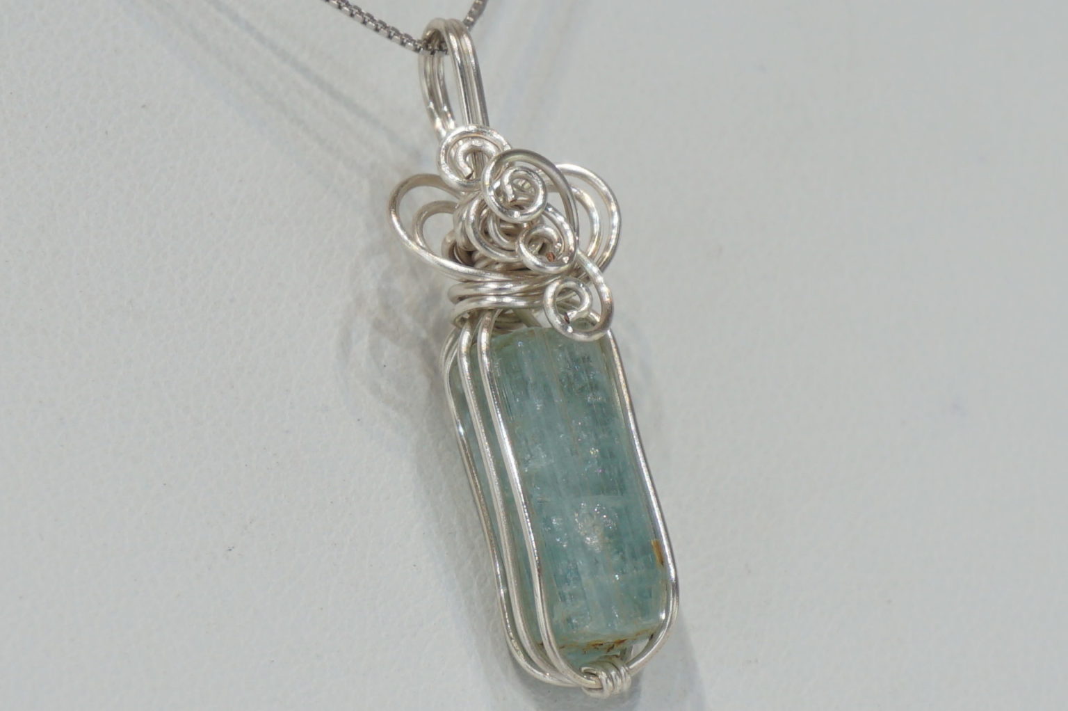 ural-aquamarine-wire02