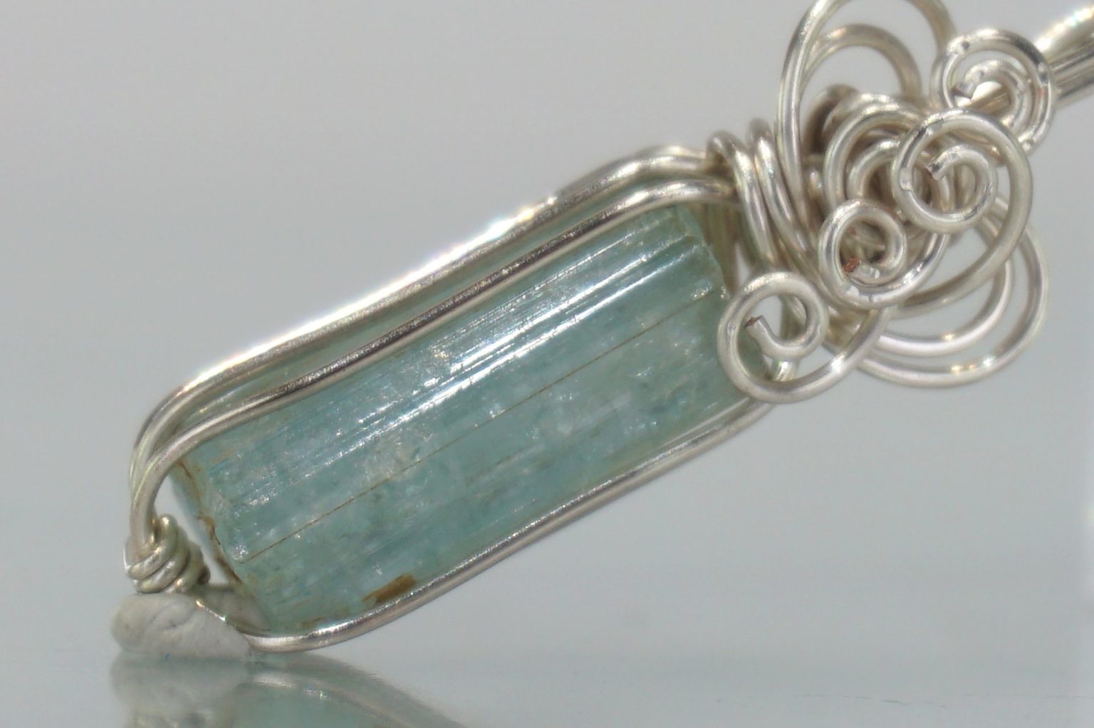 ural-aquamarine-wire02