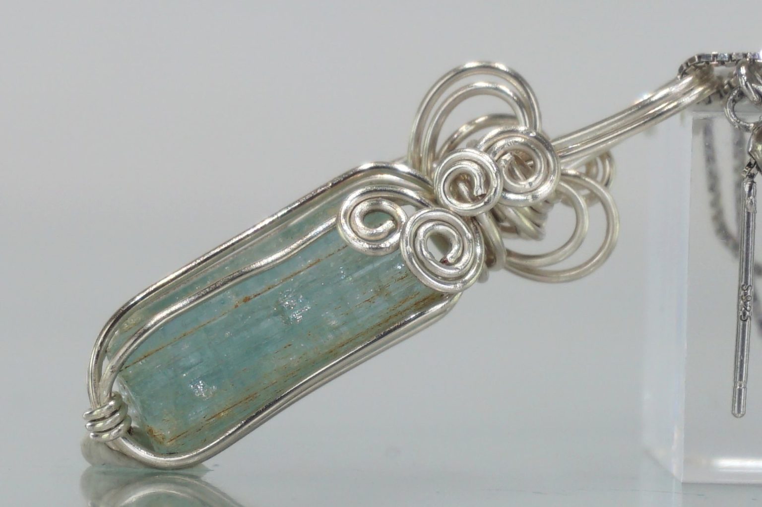 ural-aquamarine-wire02
