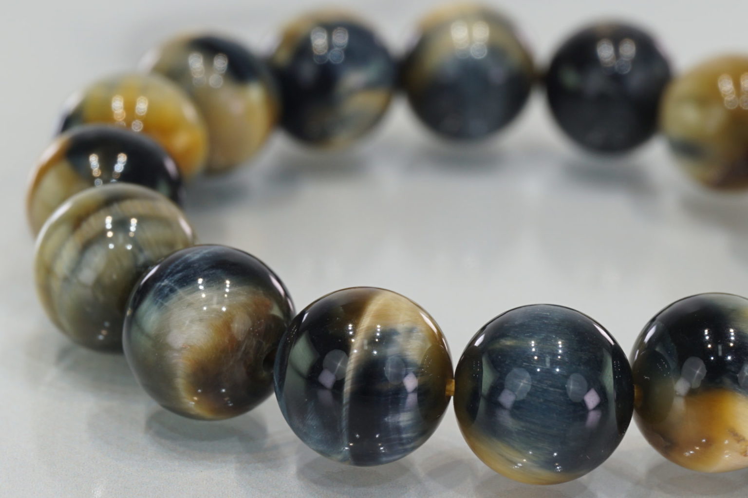 a-goldenblue_tigers_eye-bracelet01