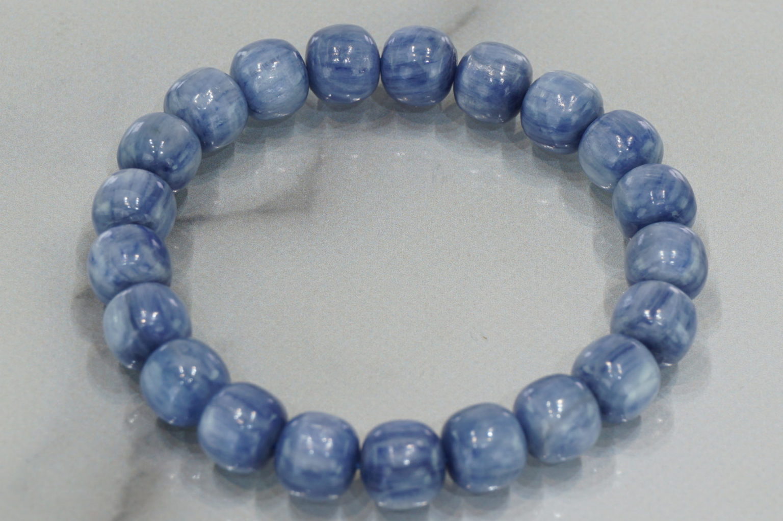 i-kyanite-bracelet02