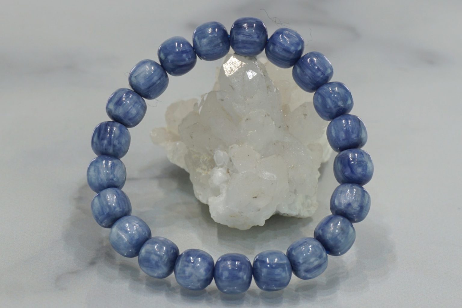 i-kyanite-bracelet02