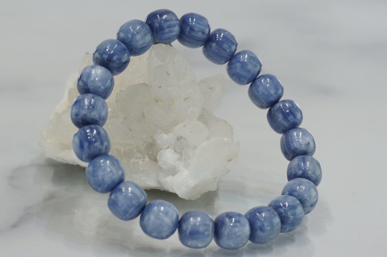 i-kyanite-bracelet02