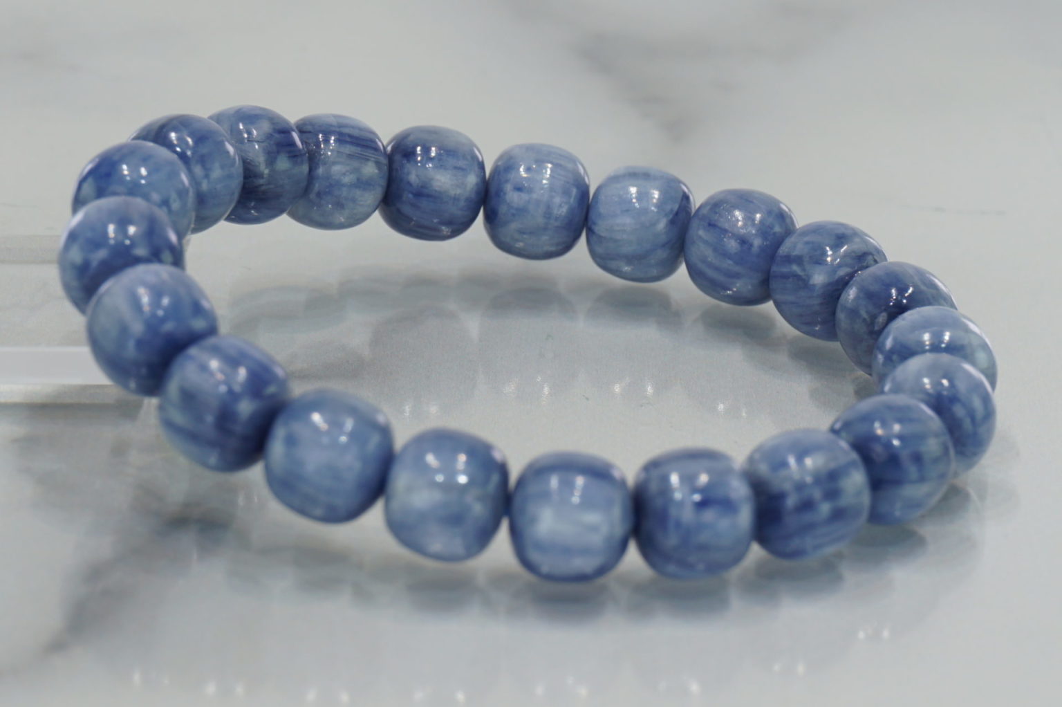i-kyanite-bracelet02