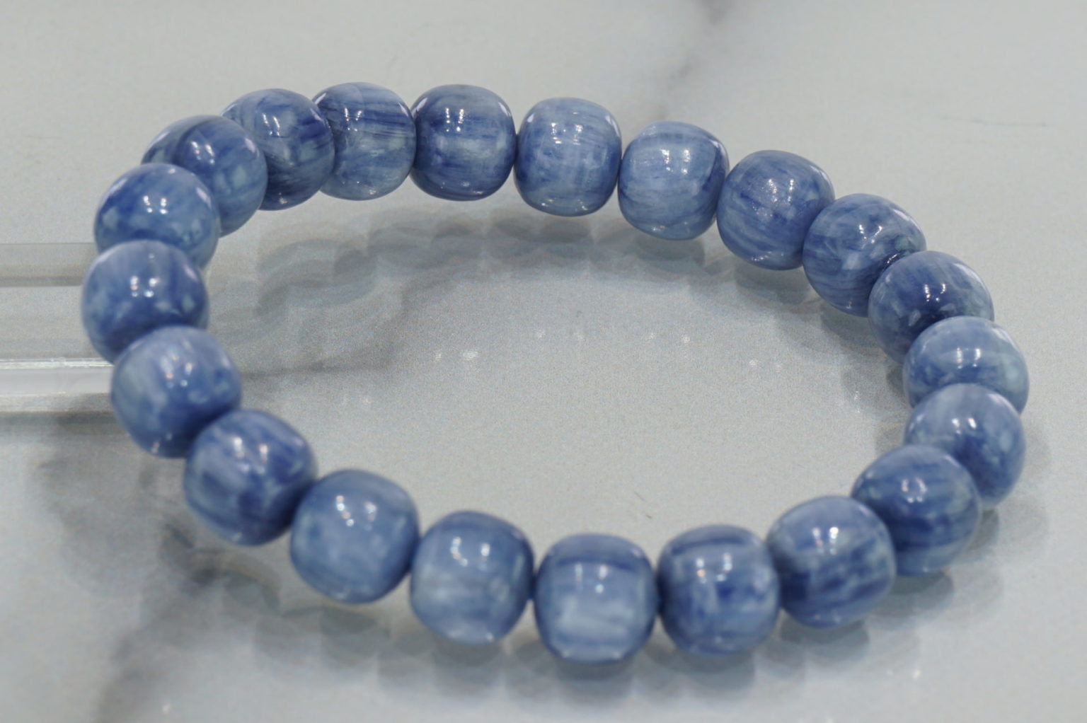i-kyanite-bracelet02