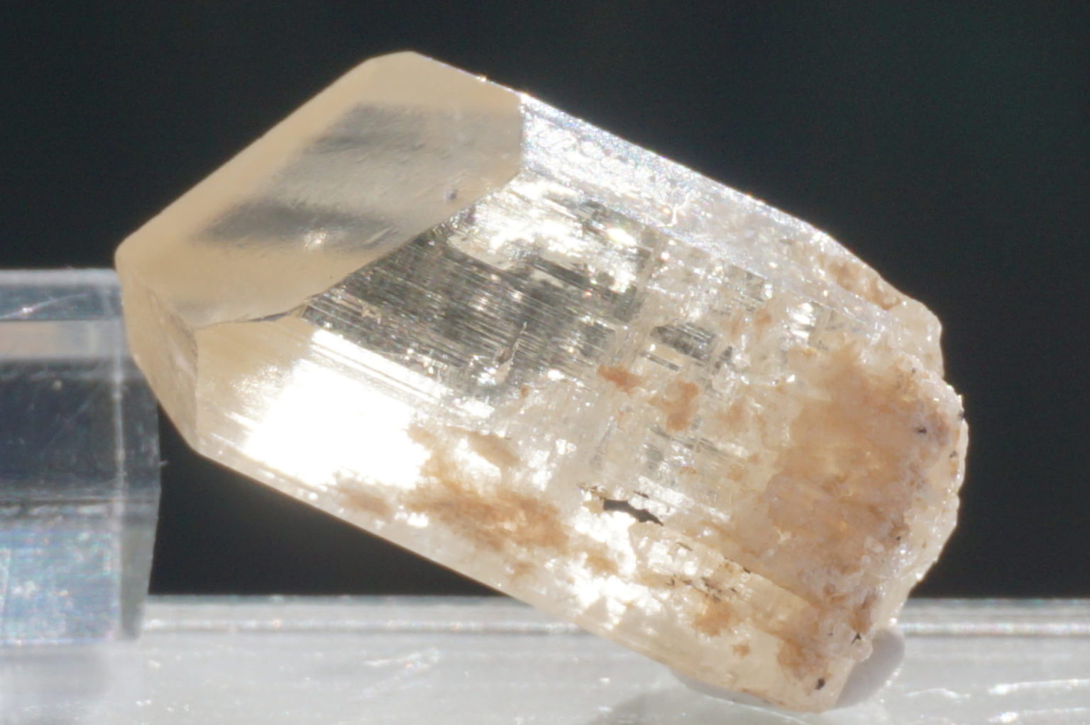 madagascar-phenakite