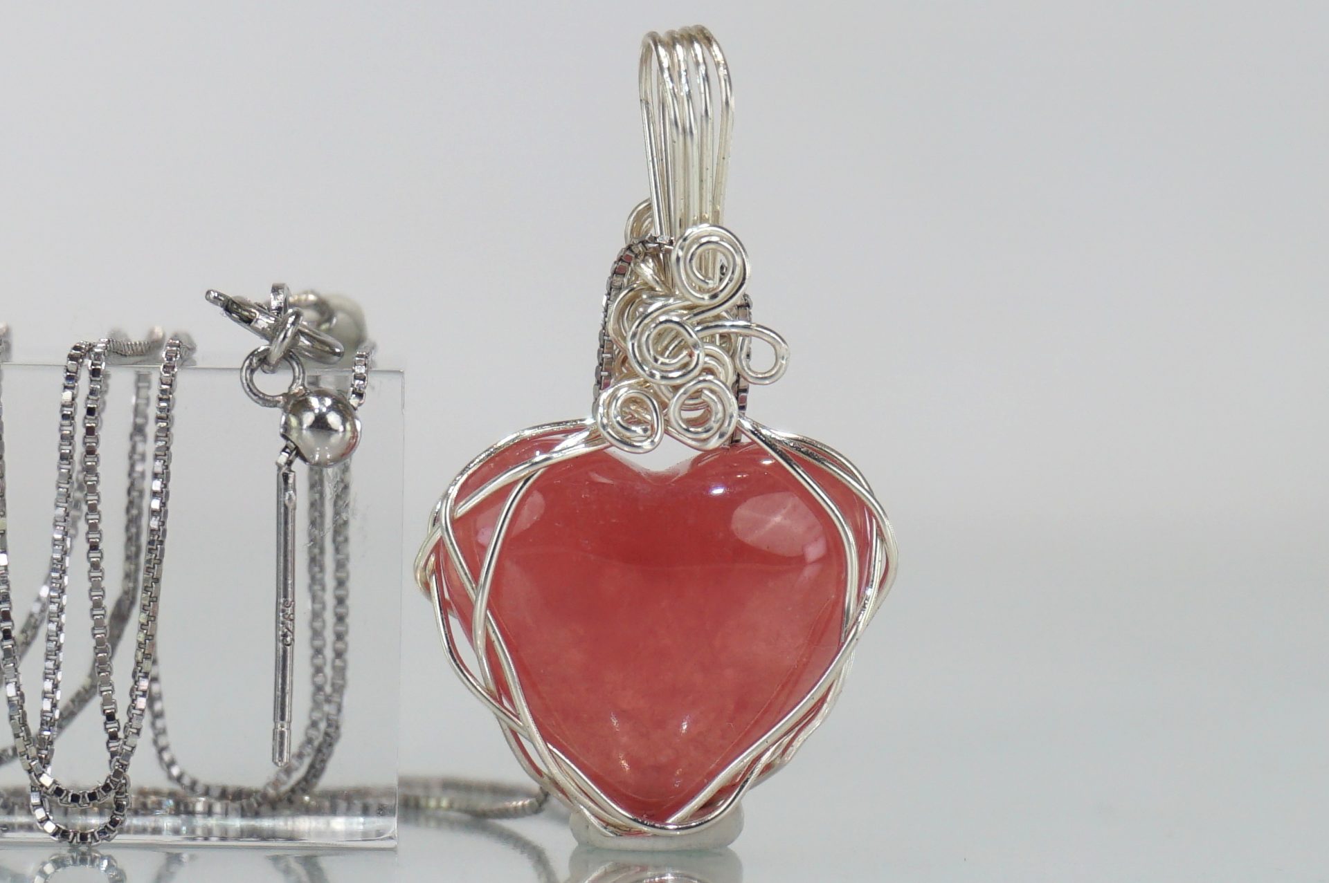 top-rhodochrosite-pendant03