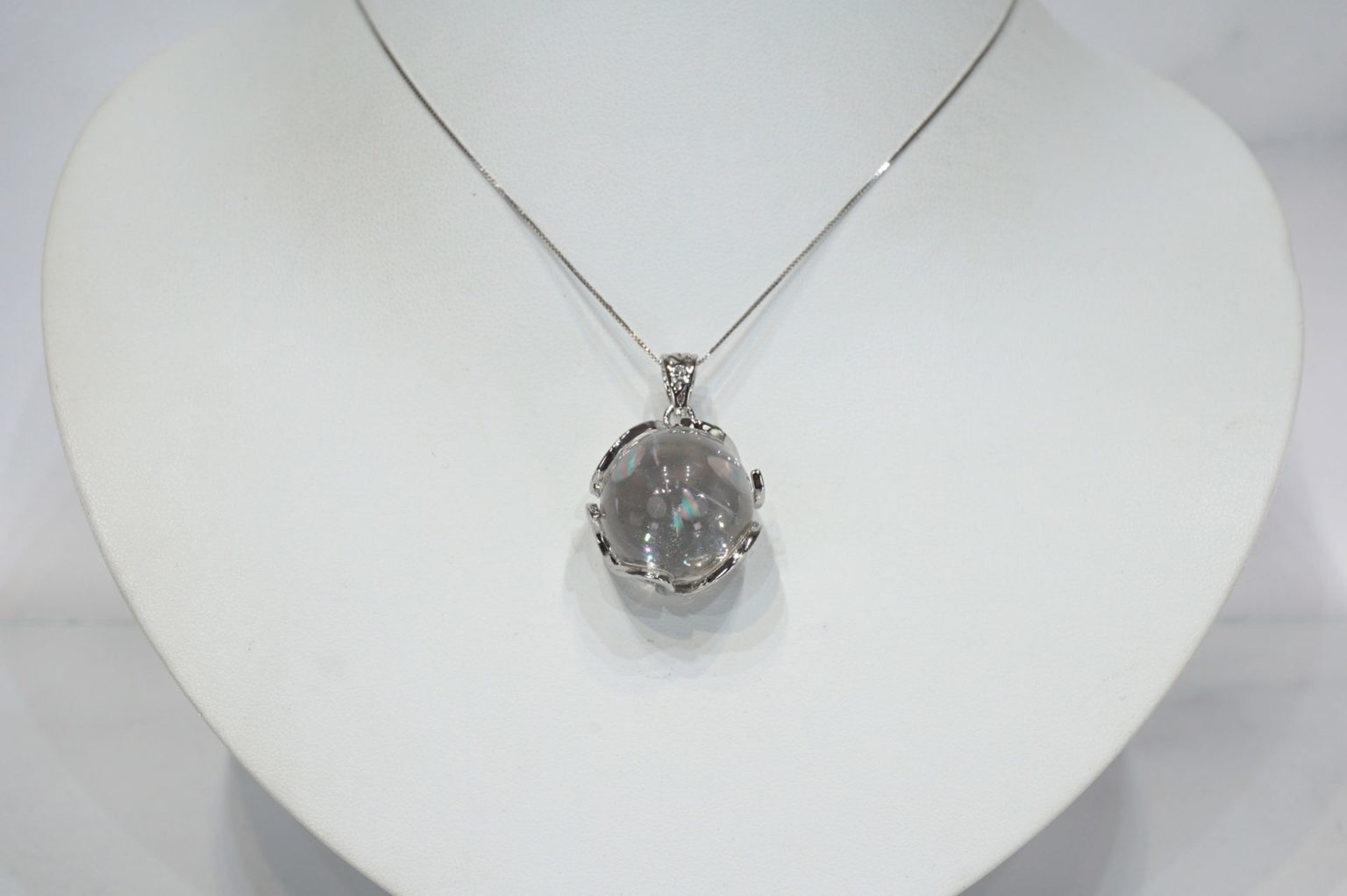 a-iris-quartz-pendant01