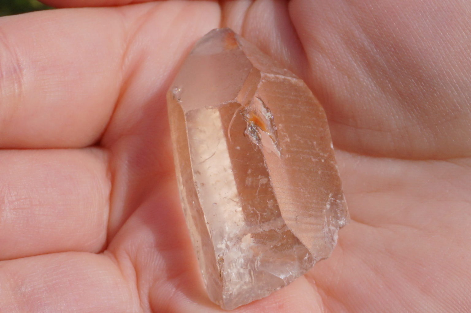 brazil-pink-lemurian-o03