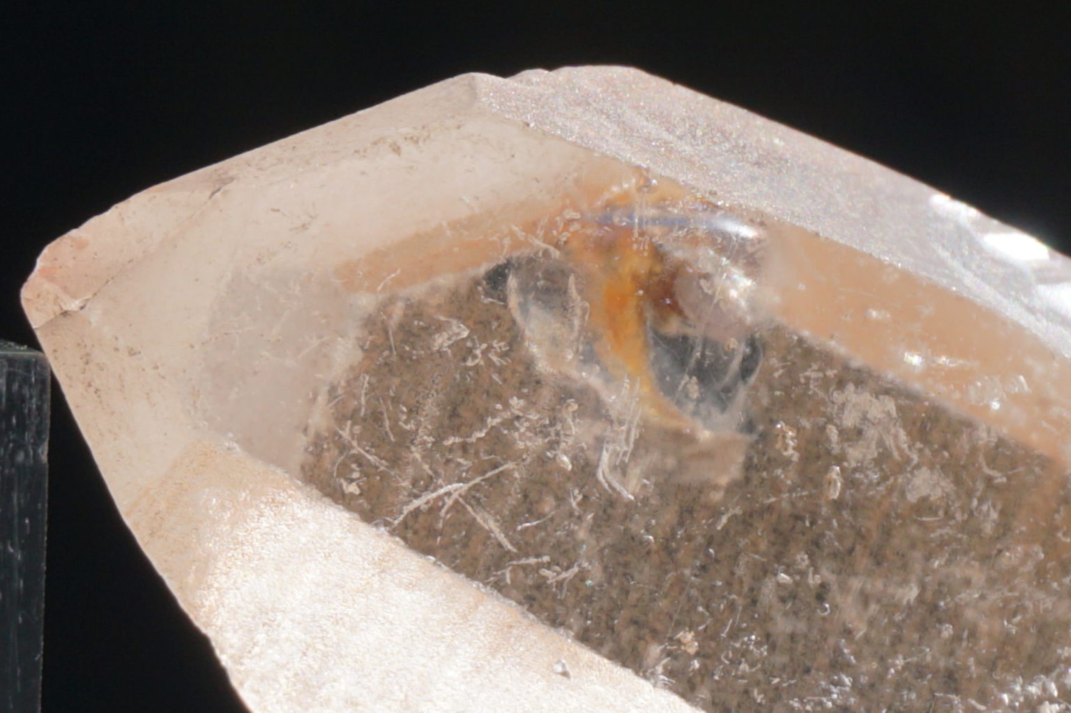 brazil-pink-lemurian-o03