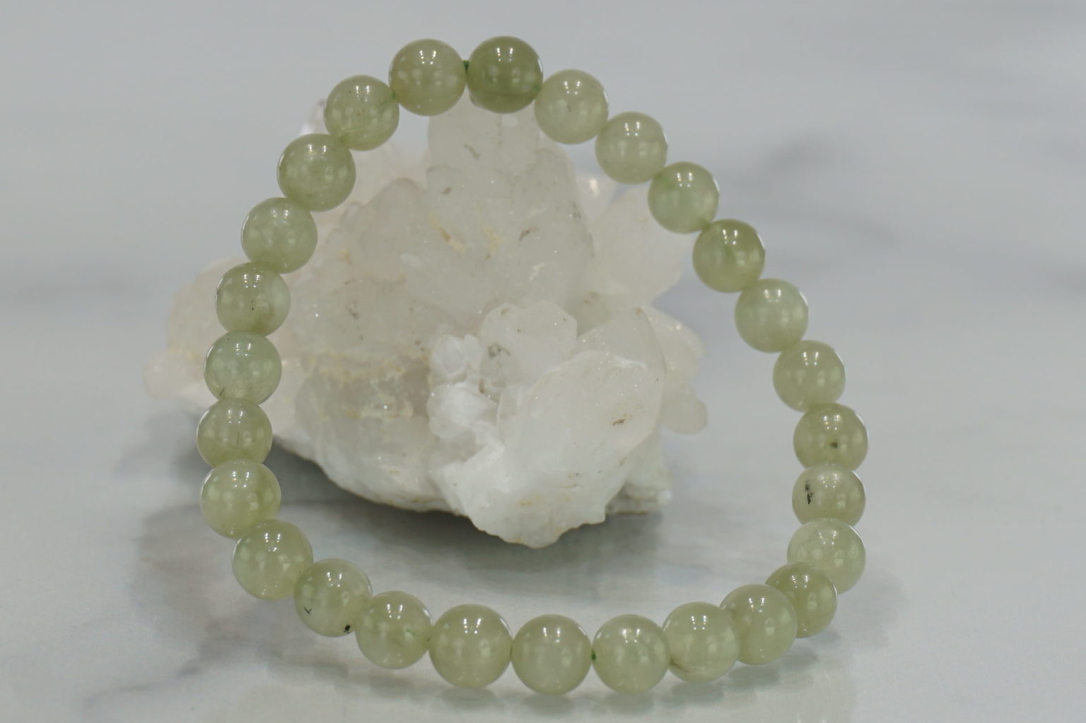 i-hiddenite-bracelet01