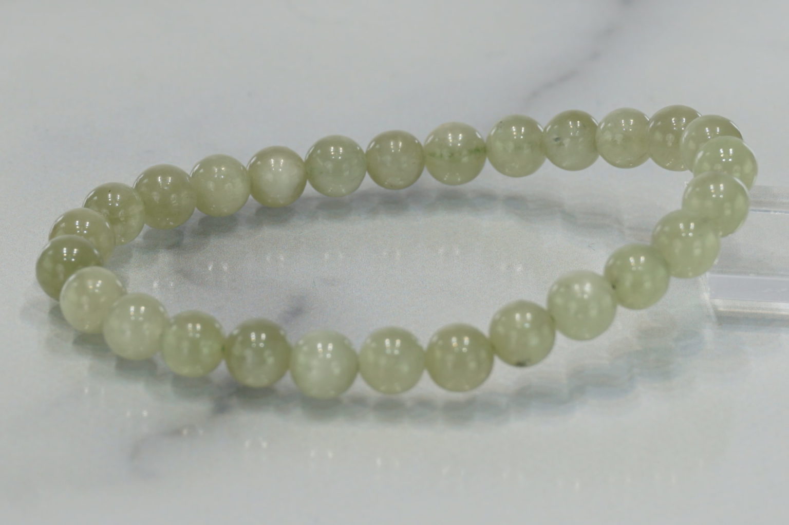 i-hiddenite-bracelet01
