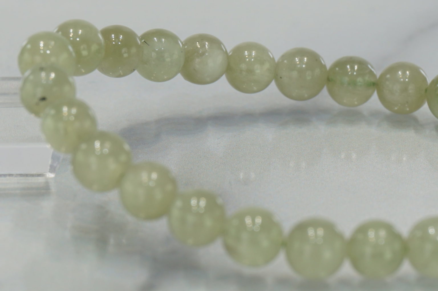 i-hiddenite-bracelet01