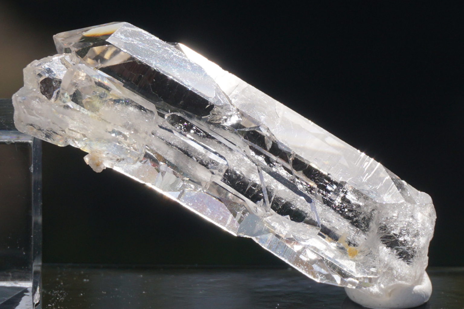 italy-alps-faden-quartz-top