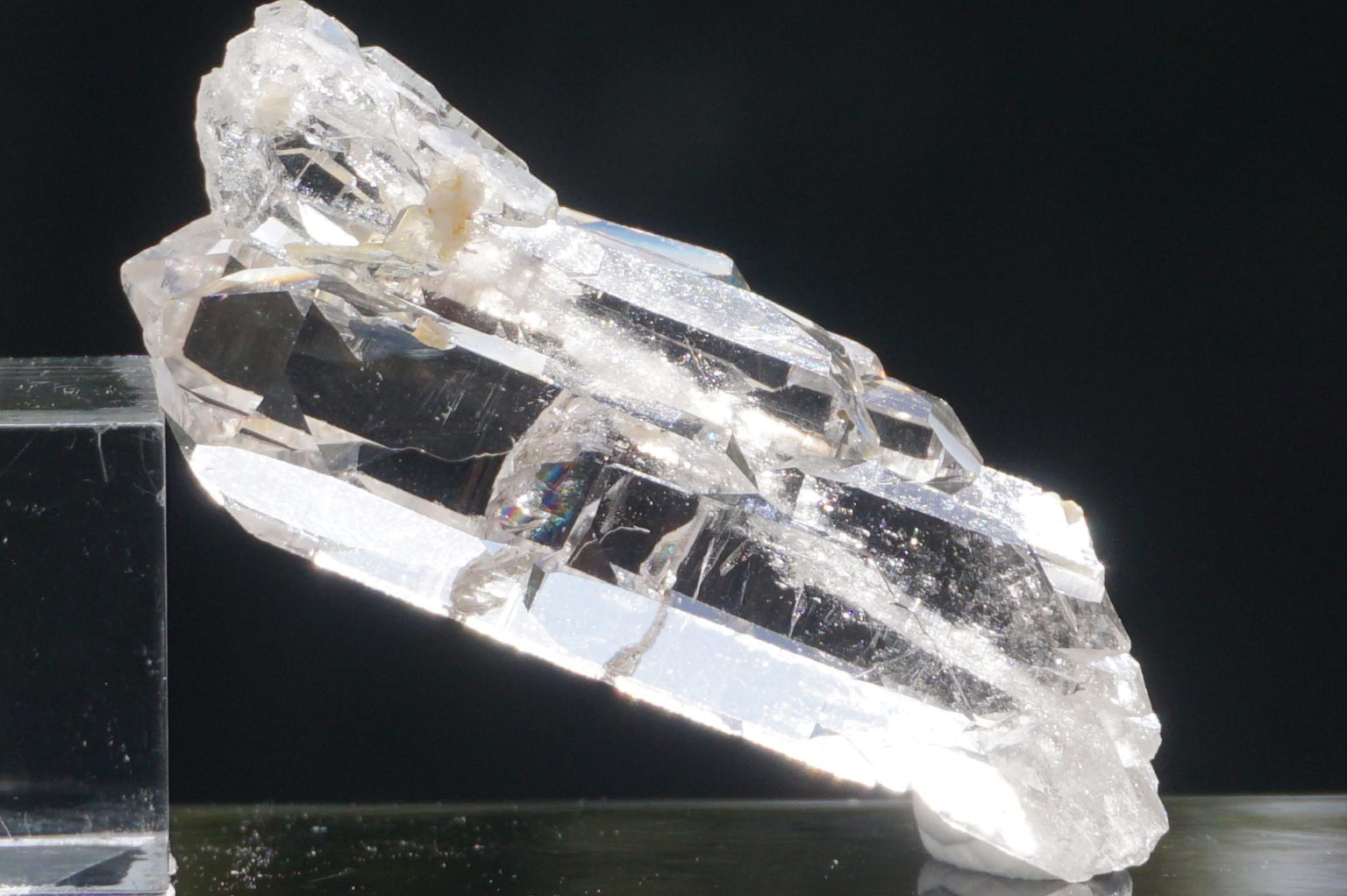 italy-alps-faden-quartz-top