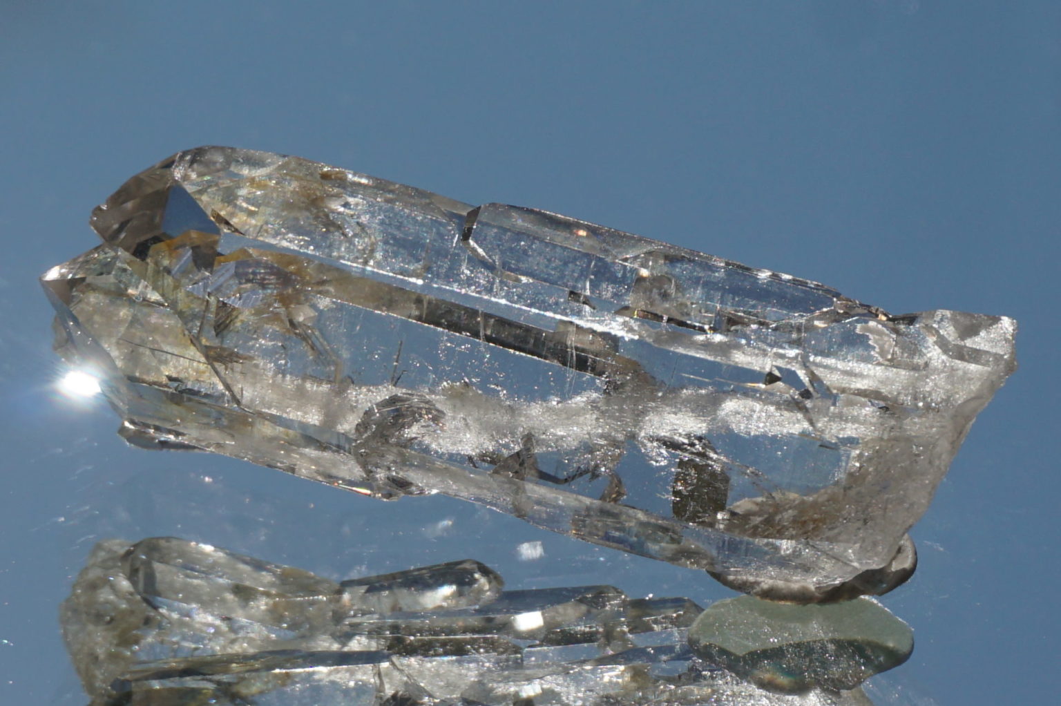italy-alps-faden-quartz-top