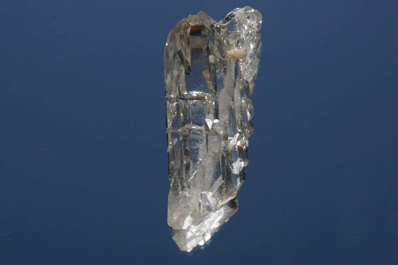 italy-alps-faden-quartz-top