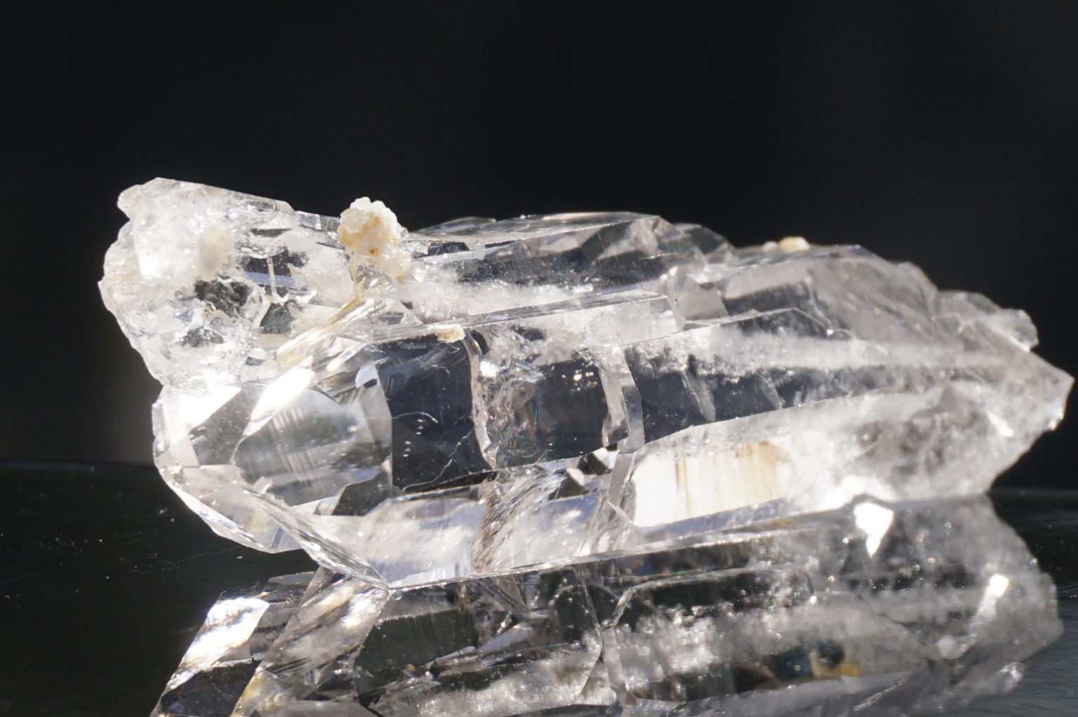 italy-alps-faden-quartz-top