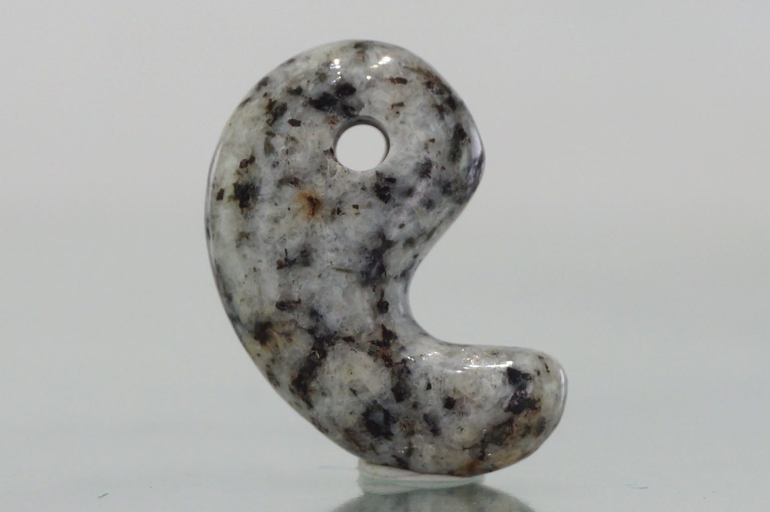 kurama-ishi-magatama04