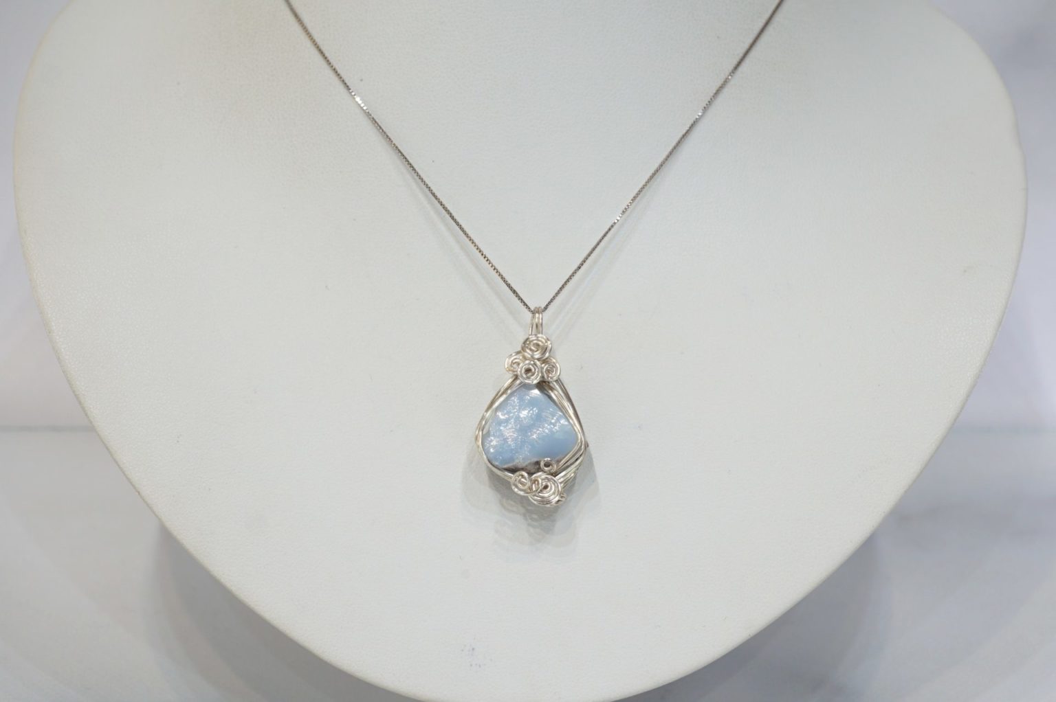 owyhee-blue-opal-pendant