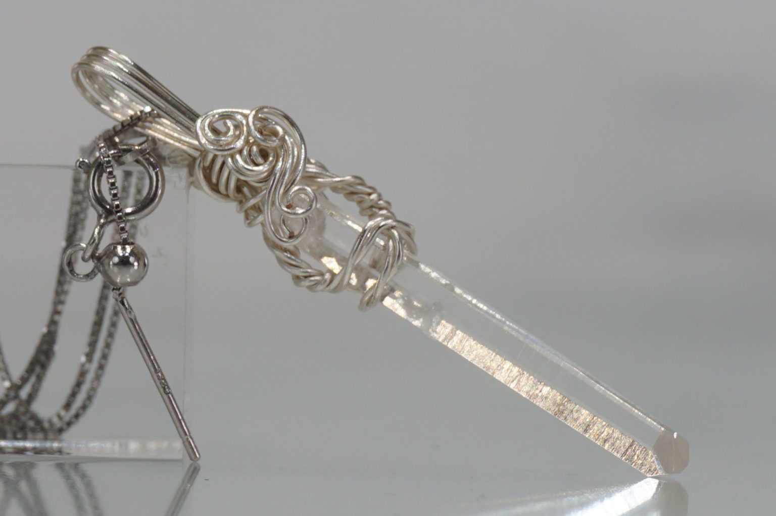 sentient-plasma-wirependant26