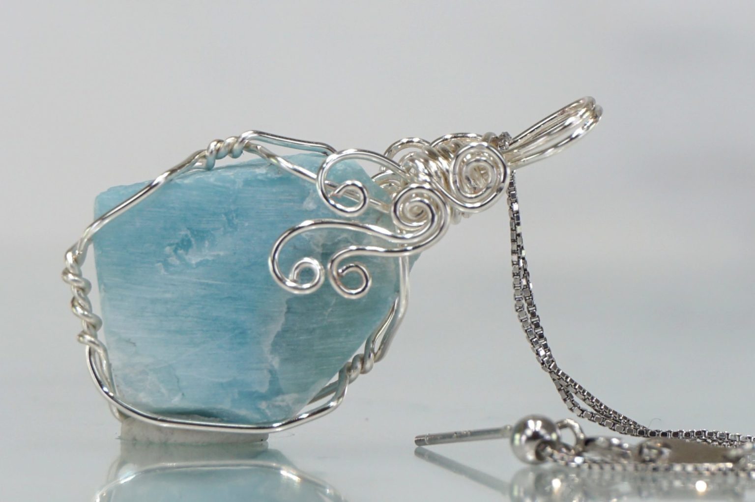 a-larimar-wire02