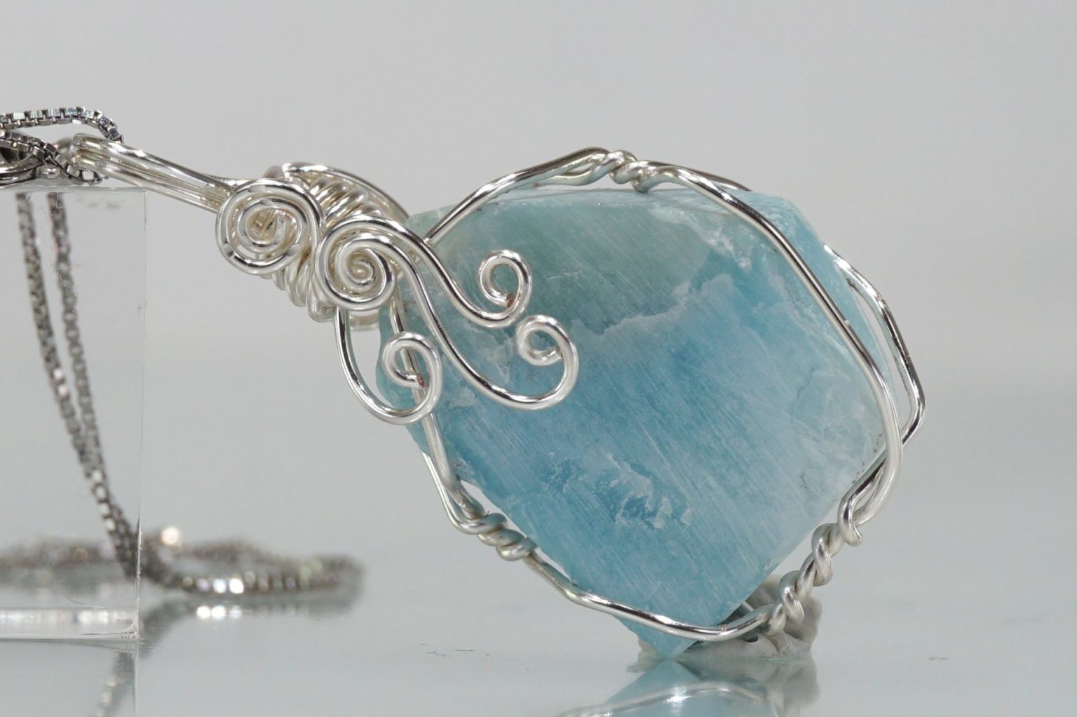 a-larimar-wire02