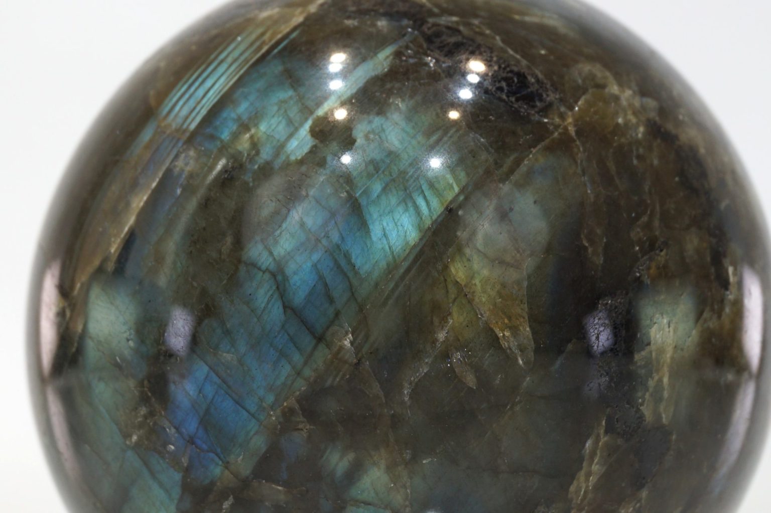 labradrite-sphere05