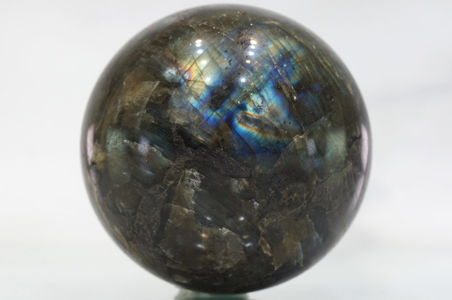 labradrite-sphere06