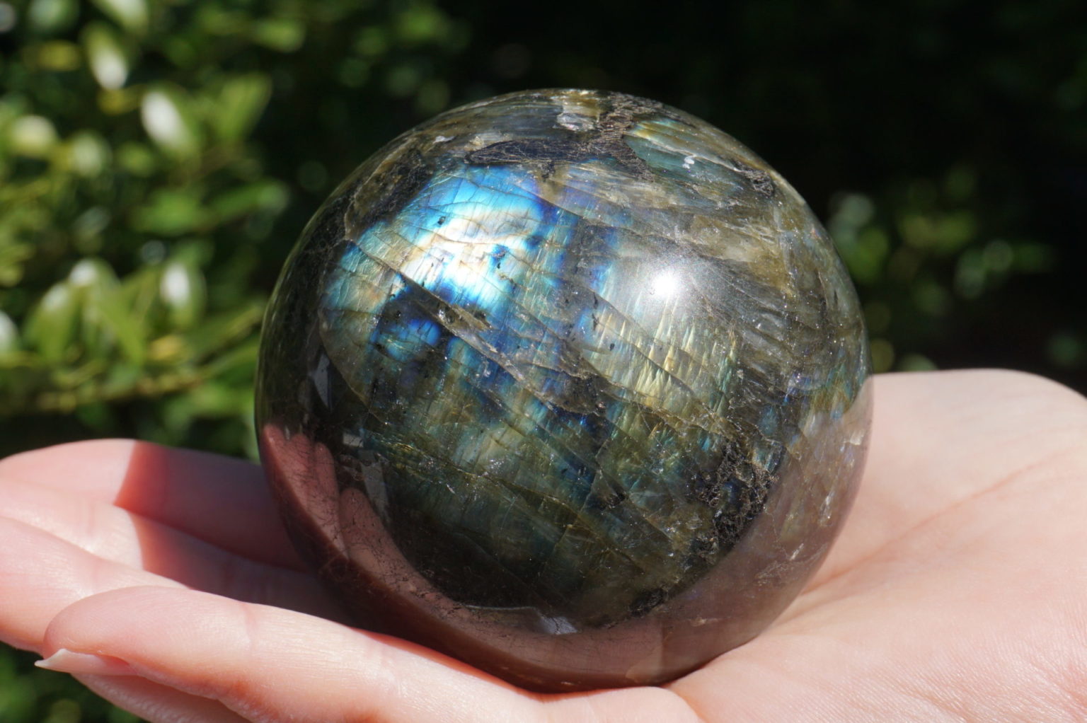 labradrite-sphere06