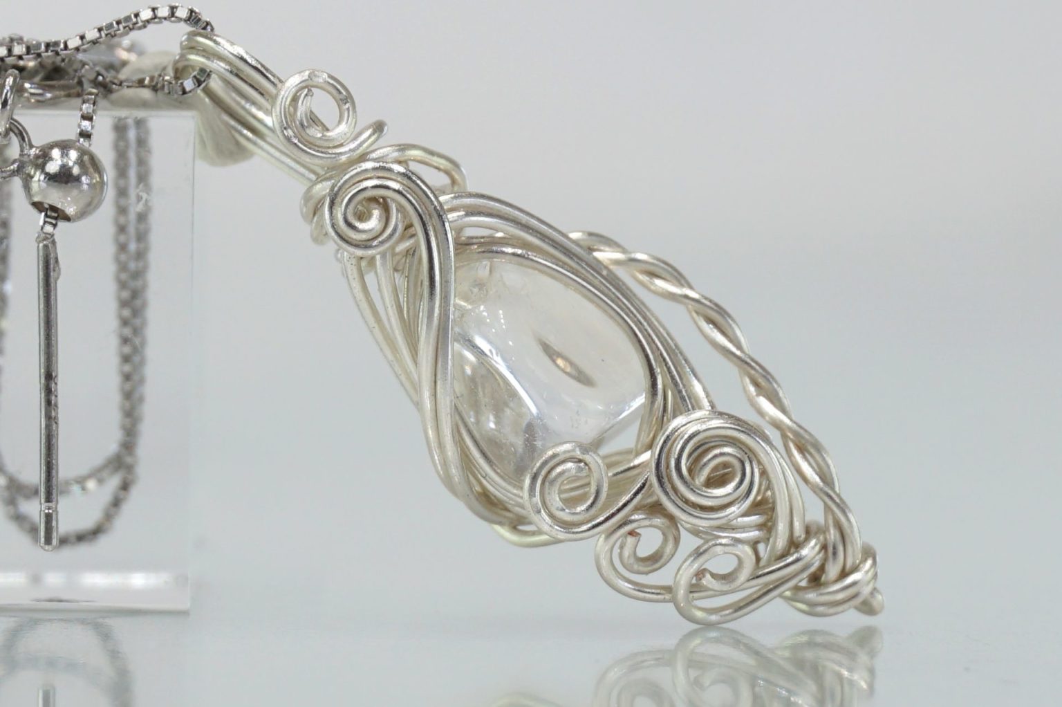 master-ural-lemurian-wire12