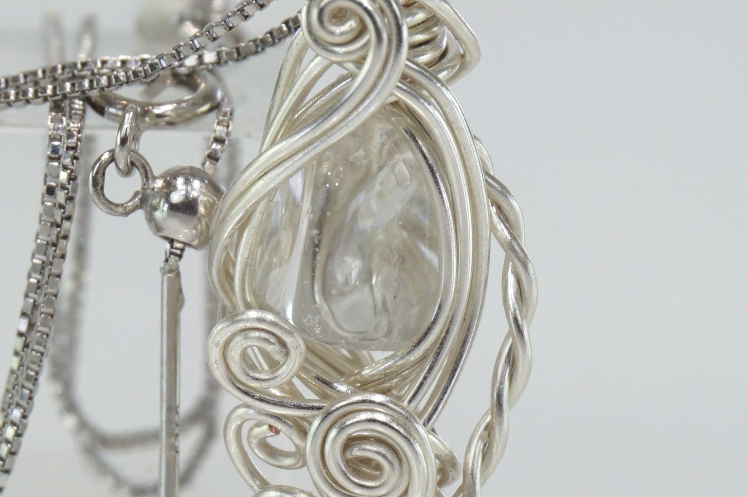 master-ural-lemurian-wire12