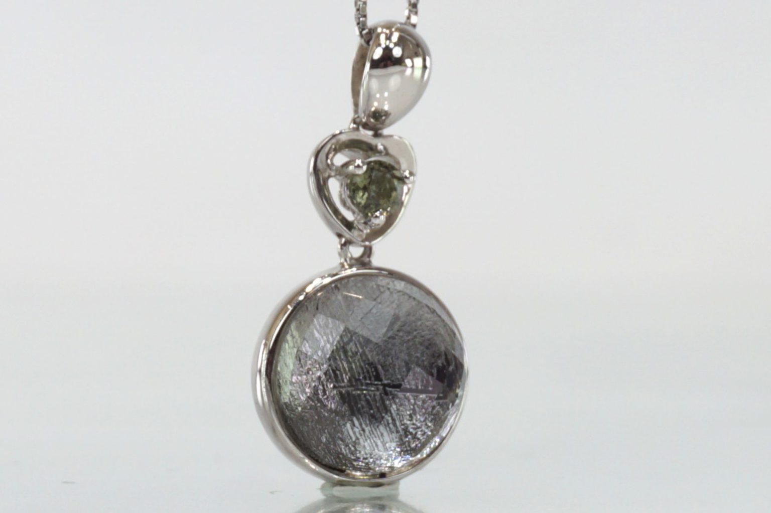 meteorite-pendant-top10