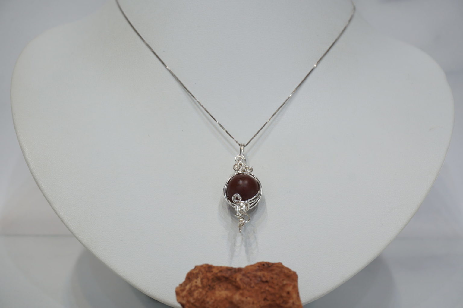 sedona-vortex-stone-wire01