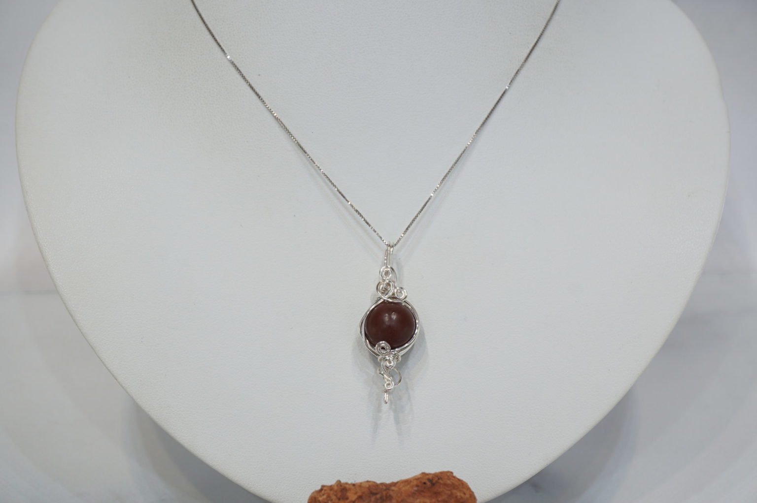 sedona-vortex-stone-wire01