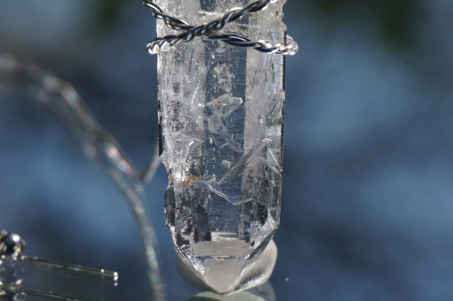 sentient-plasma-wirependant29