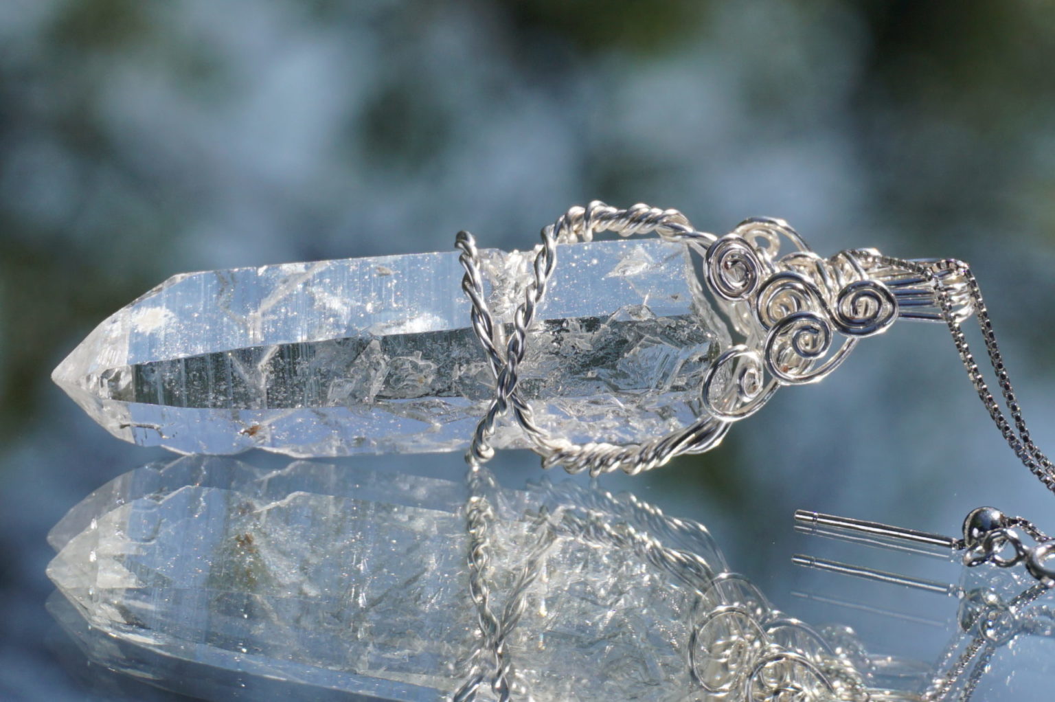 sentient-plasma-wirependant29