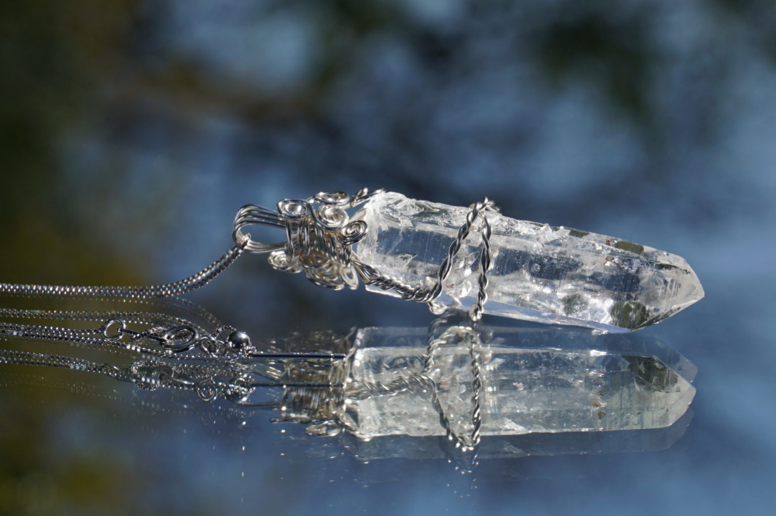 sentient-plasma-wirependant29