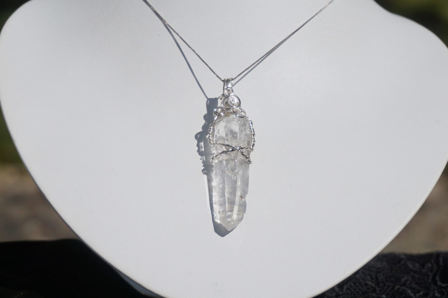 sentient-plasma-wirependant29