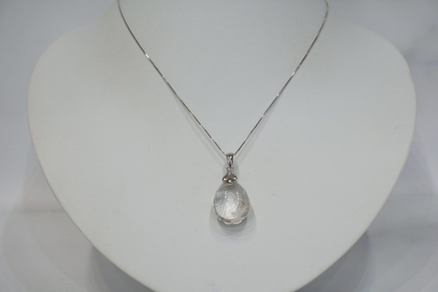 zagi-mountain-quartz-pendant08