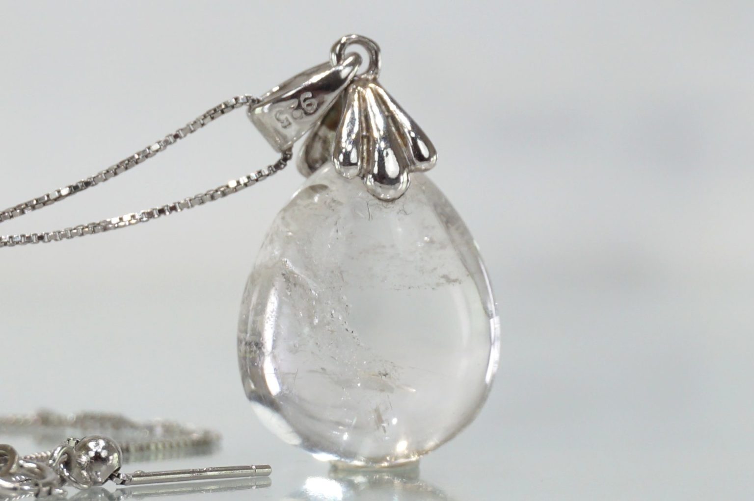 zagi-mountain-quartz-pendant08
