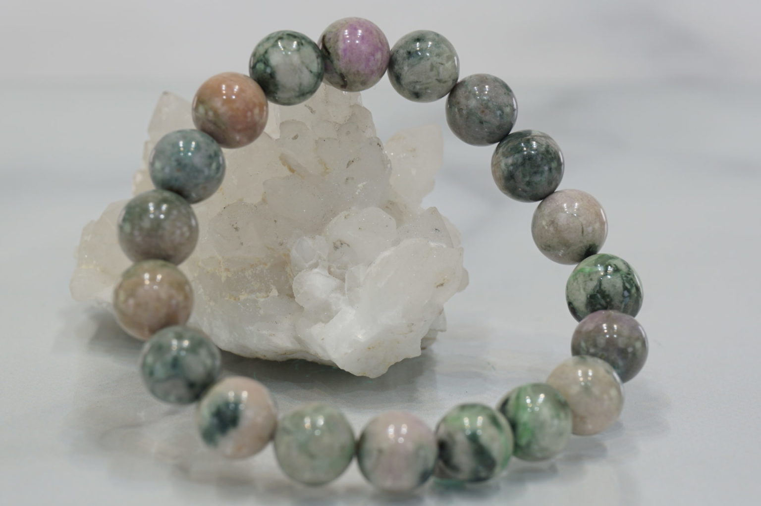 green-sugilite-bracelet02